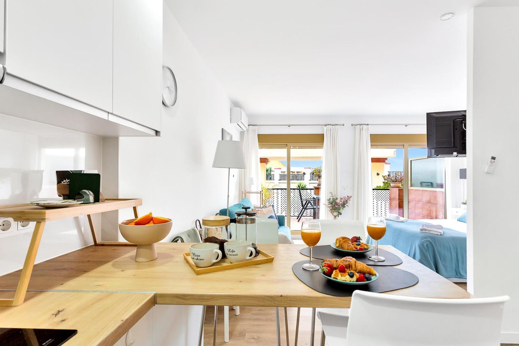 Modern Beach Apartment Romana Playa 723 In Marbella, Elviria Εξωτερικό φωτογραφία