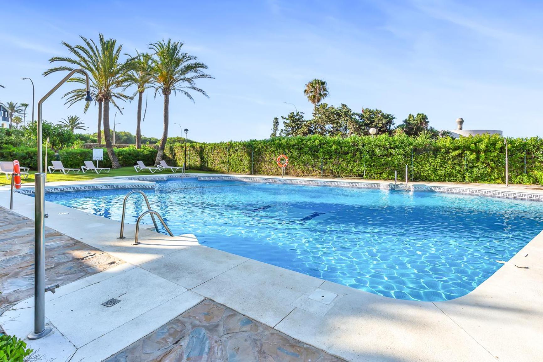 Modern Beach Apartment Romana Playa 723 In Marbella, Elviria Εξωτερικό φωτογραφία